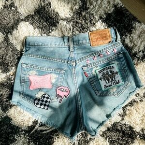levis shorts with patches